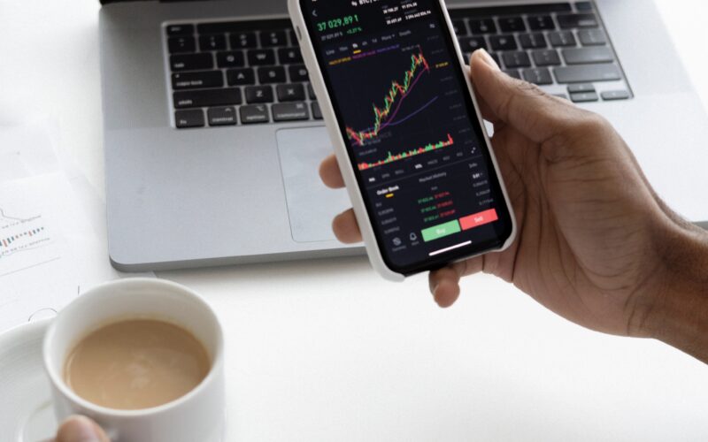 Top 5 Apps to Monitor Stock Market Prices